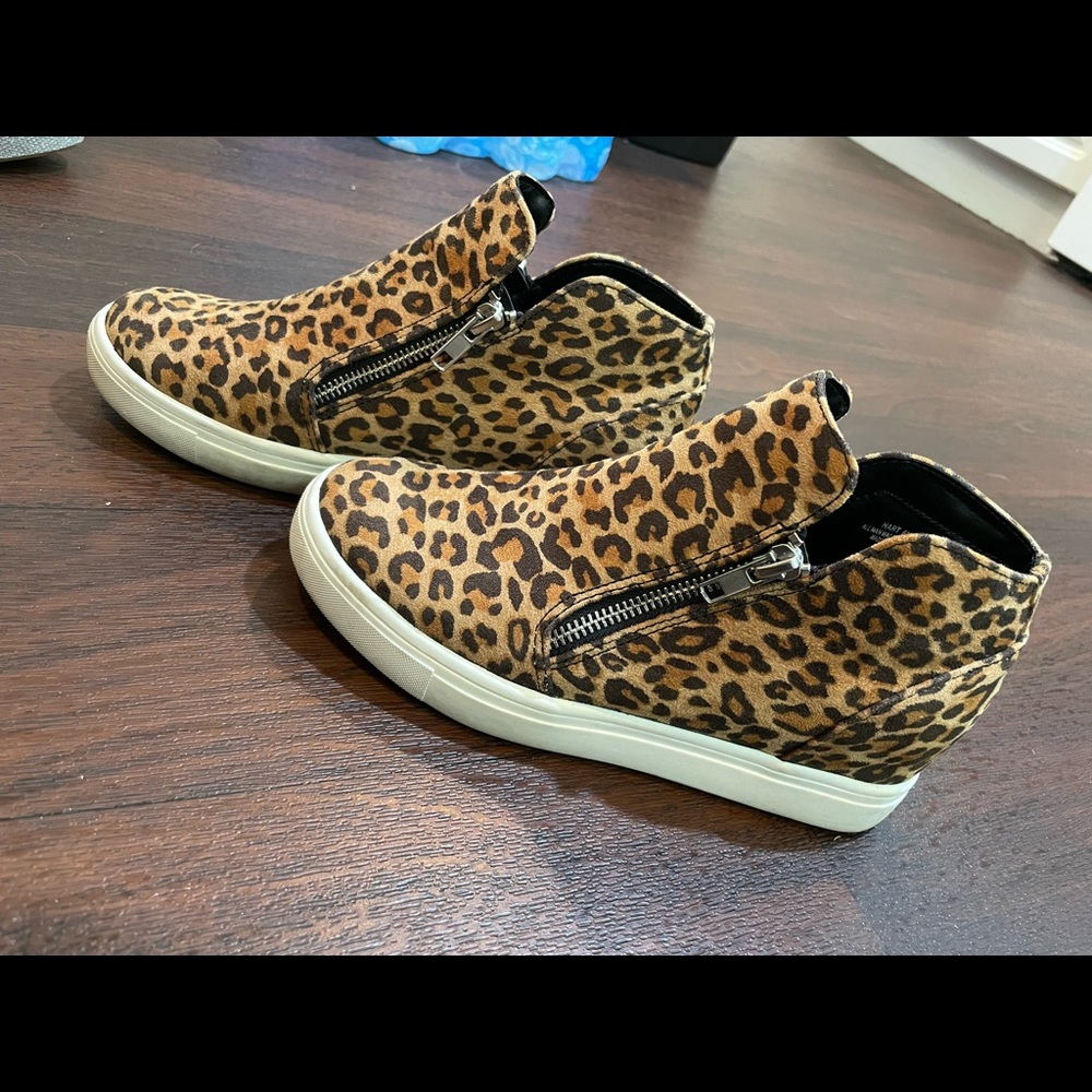 Cheetah sneaker wedges!